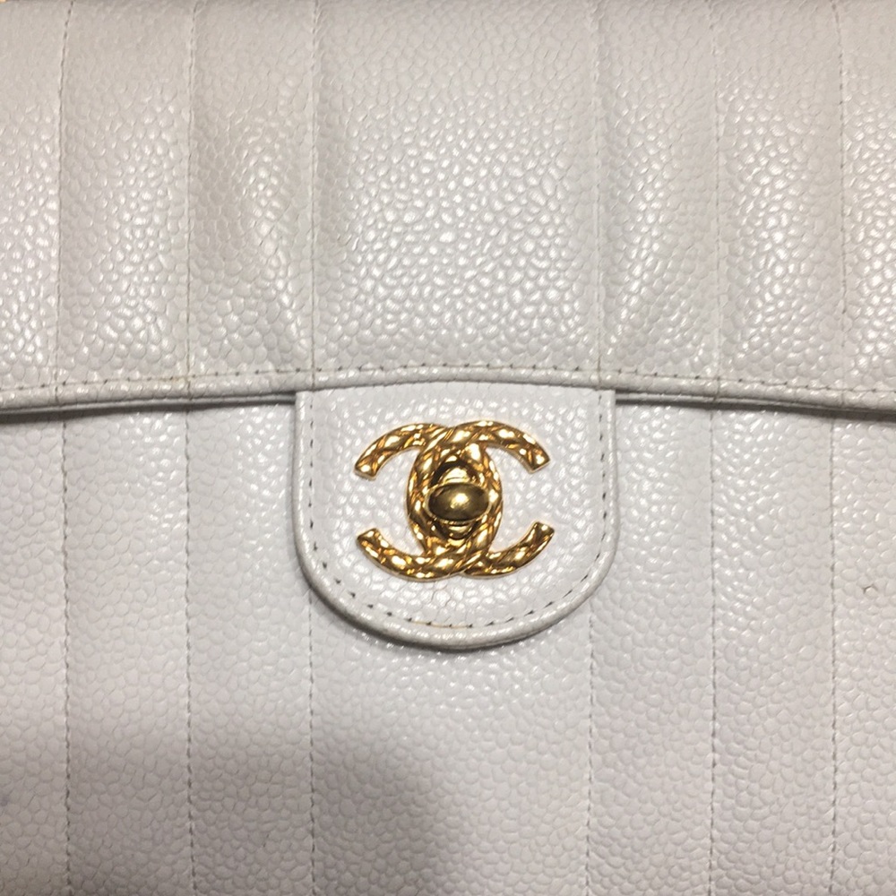 Purse - Picture 2 of 8